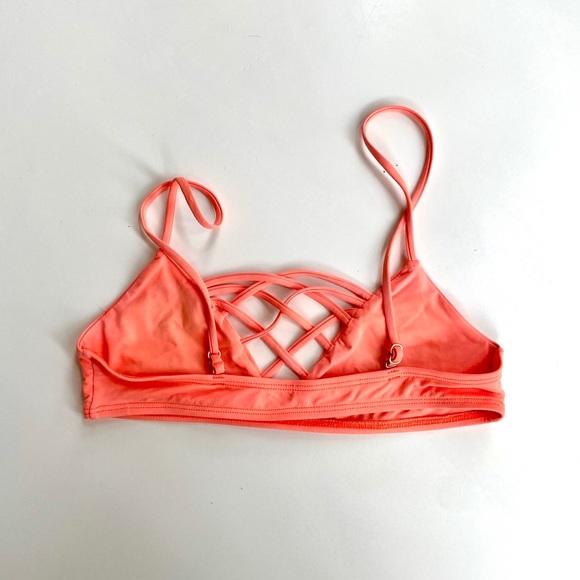 L*SPACE bikini top - Picture 3 of 3